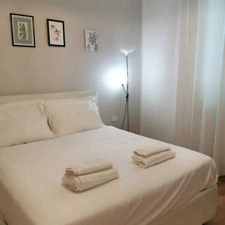 Апартаменты Perfect For Centre And Miramare Триест