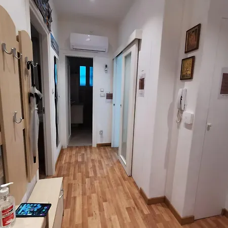 Perfect For Centre And Miramare Appartement